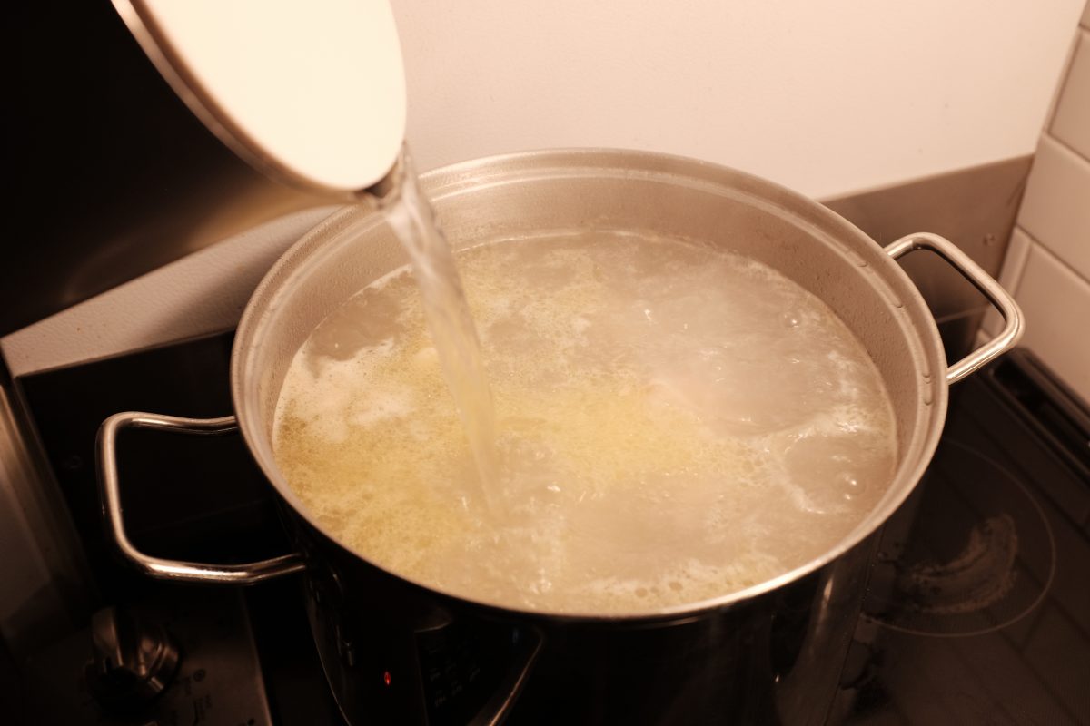 boiling the beef bone broth